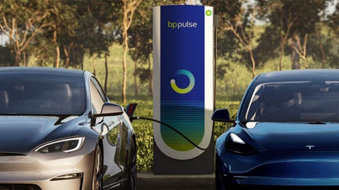 bp pulse to buy $100mn worth Tesla ultra-fast EV chargers for its US network