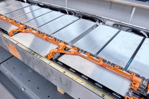 REVAMP project to industrialize reprocessing of used CV batteries in Germany